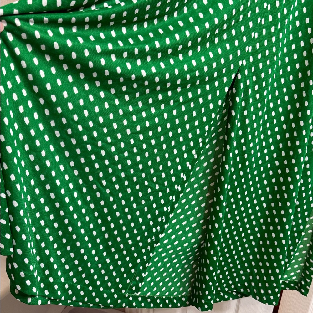 Vintage 1960 Halston Heritage Green and White Polka Dot House Dress - Picture 3 of 8